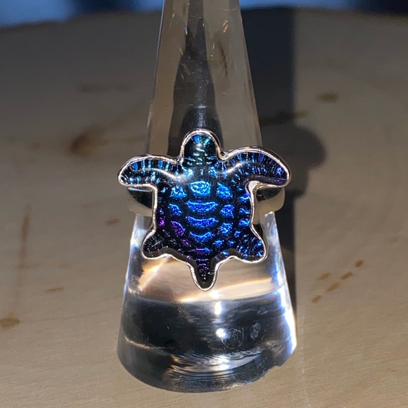 Jewelry - SALE! Adorable Dichroic Glass Sea turtle set in 925 Sterling Silver (SIZE 8.5)
